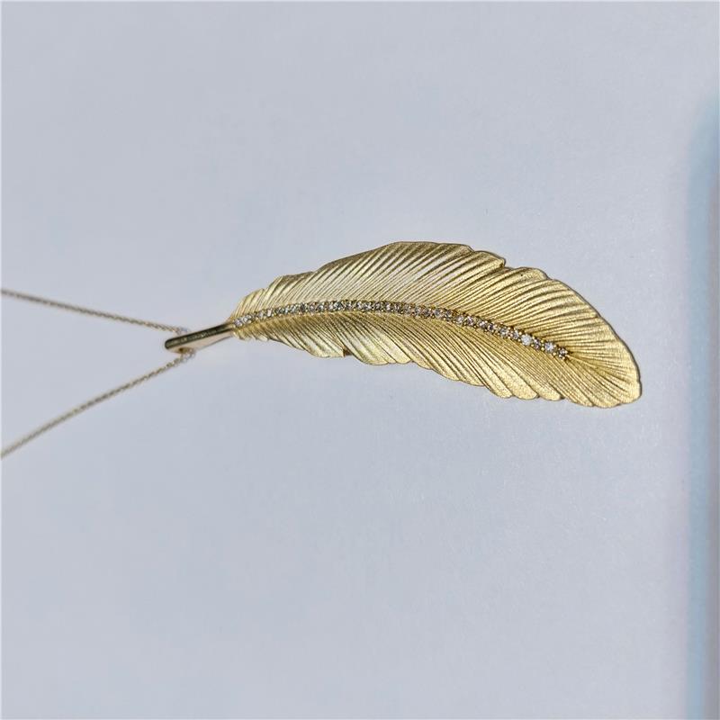 0.25 ct Diamond 14 K Yellow Gold Necklace 6.34 gr