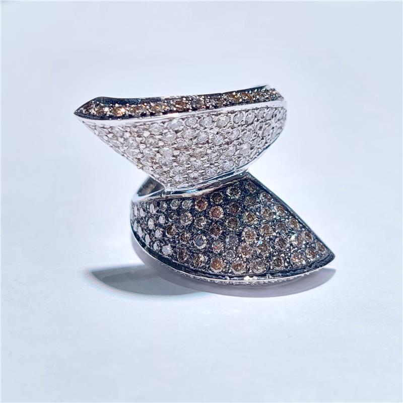 2,64 ct Diamond 18 K White Gold Ring 15,28 gr