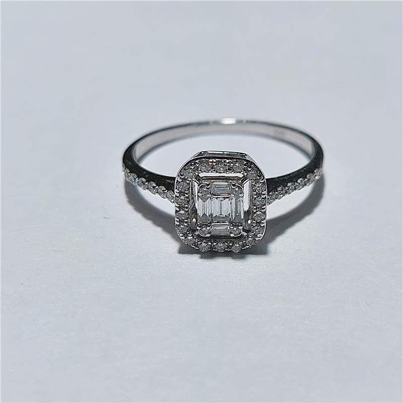 0,45 ct Diamond 14 K White Gold Ring 1,79 gr