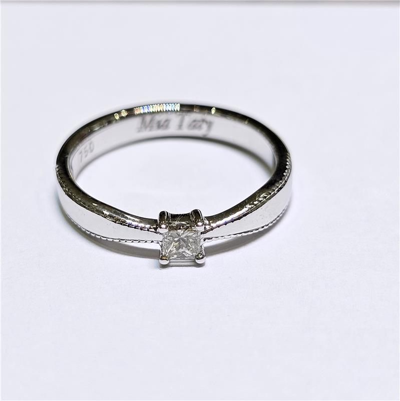 0.17 ct Diamond 18 K White Gold Ring 3.18 gr