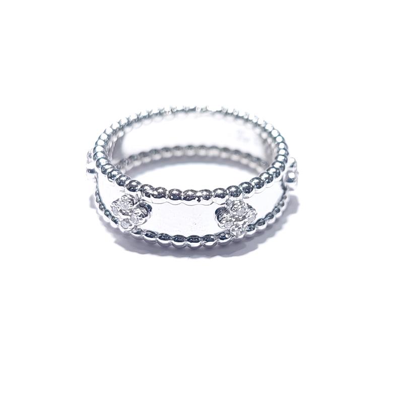 0.15 ct Diamond 18 K White Gold Ring 4.90 gr