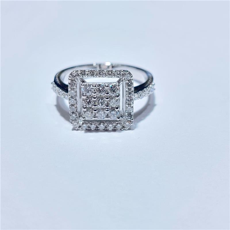 0,68 ct Diamond 18 K White Gold Ring 4,69 gr