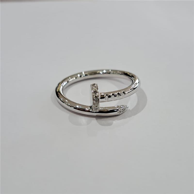 0.12 ct Diamond 18 K White Gold Ring 5.39 gr