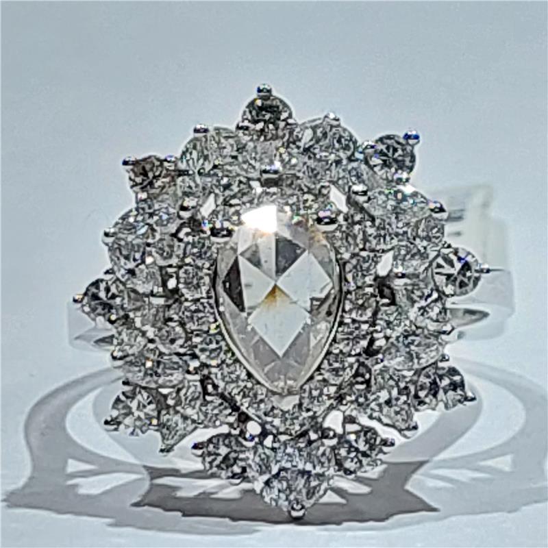 2,22 ct Diamond 14 K White Gold Ring 4,10 gr