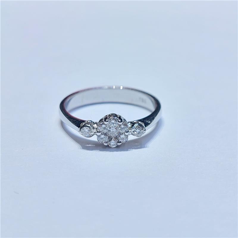 0.32 ct Diamond 18 K White Gold Ring 3.64 gr