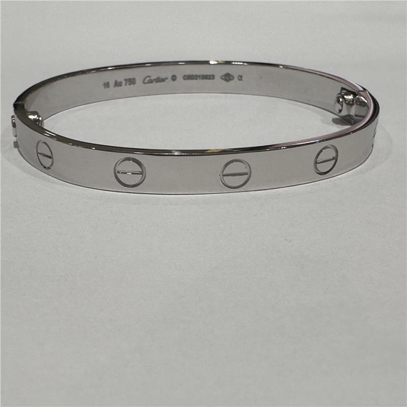 18 K White Gold Ring 27.80 gr