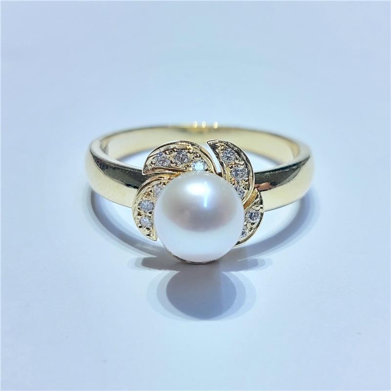 0.14 ct Diamond 18 K Yellow Gold Ring 6.92 gr