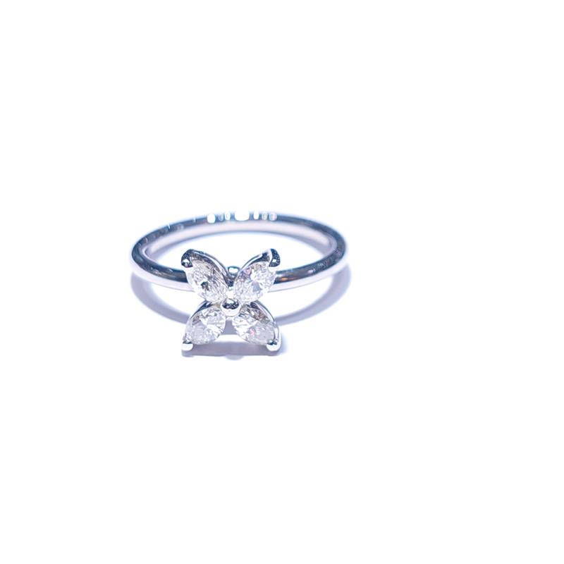 0.45 ct Diamond 18 K White Gold Ring 3.12 gr