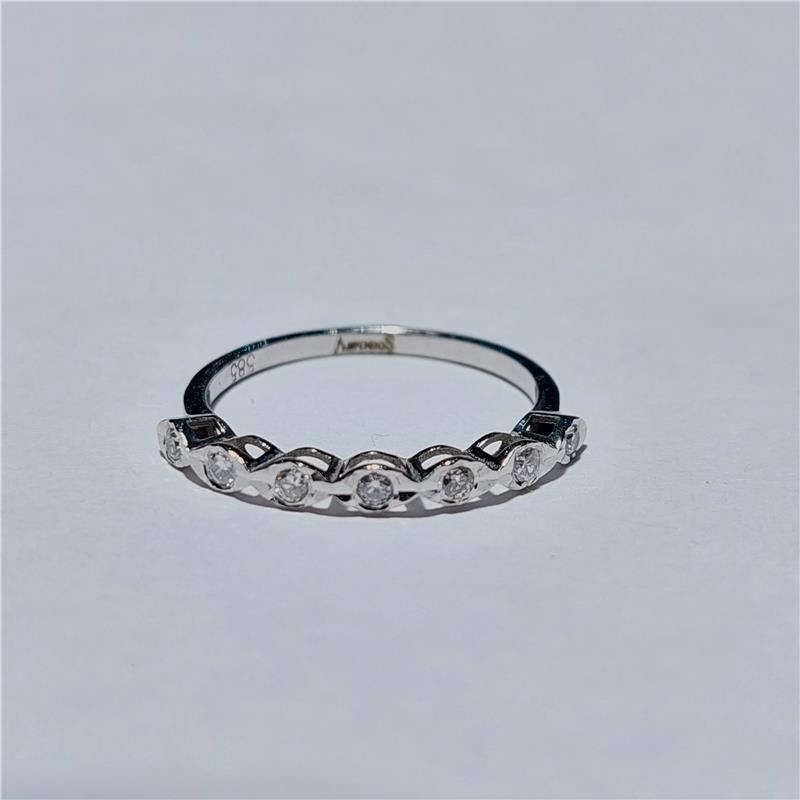 0,07 ct Diamond 14 K White Gold Ring 1,68 gr