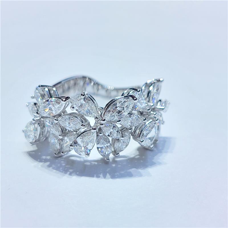 2.71 ct Diamond 18 K White Gold Ring 10.25 gr